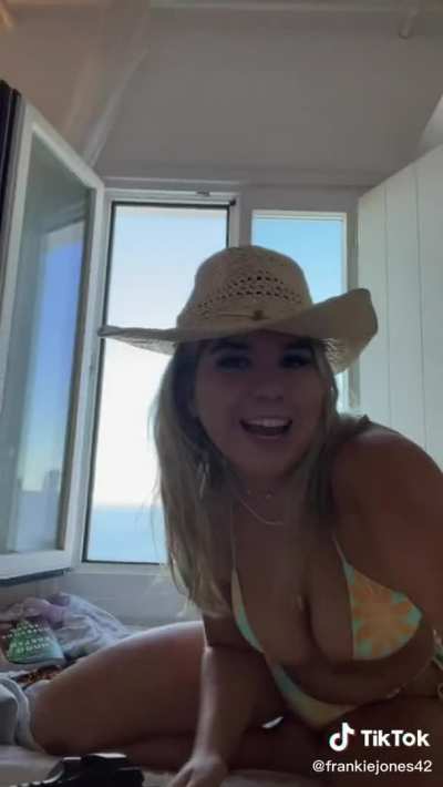 frankiejones42