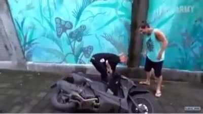 Look I can do Parkour.