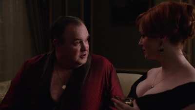 Christina Hendricks's heaving breasts move just from her breathing