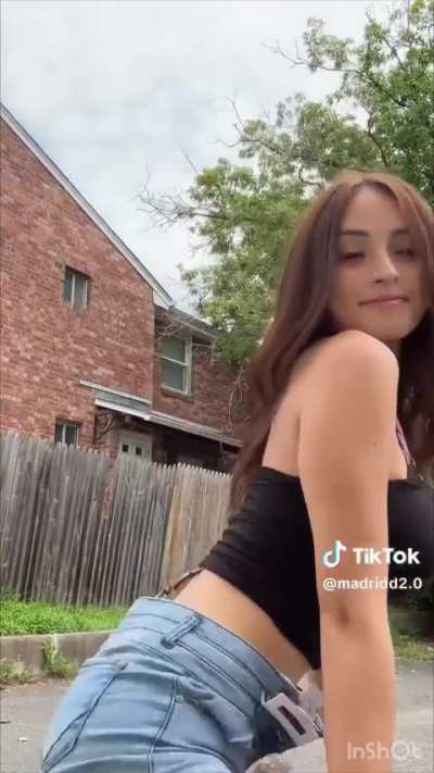 She&rsquo;s so hottt