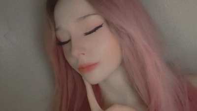 POV you&rsquo;re about to cover my face with cum 🤍