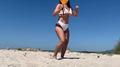 Wanna play with me?
