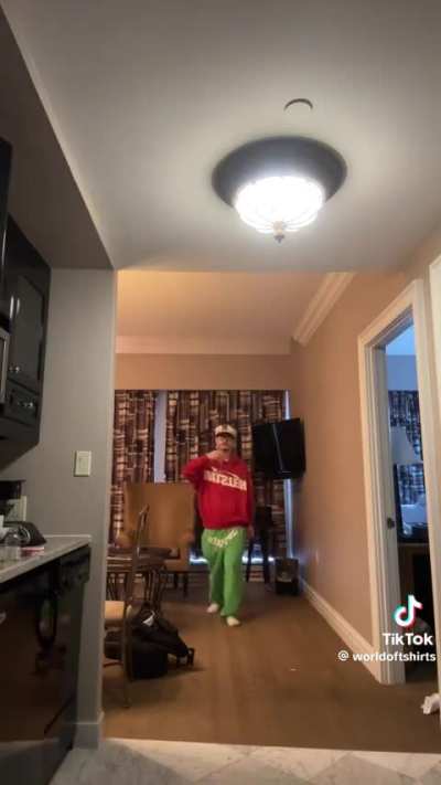 9am btw