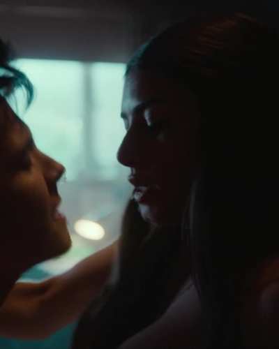 If only Mimi Keene would ride me like this...