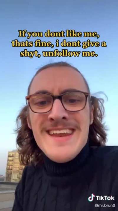 Note : the cringe here is the people hating on him.