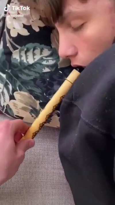Wake up, flutecake