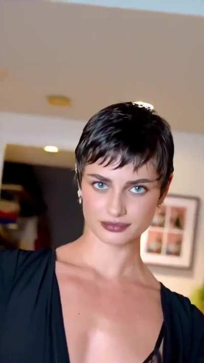 Taylor Hill