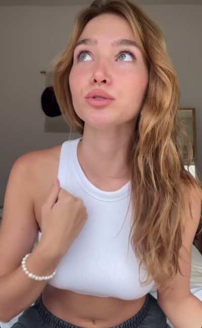 I love her voice, but no idea what&rsquo;s she&rsquo;s saying