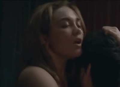 Florence Pugh has a riding sex scene in Oppenheimer!