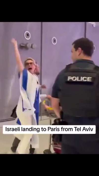Israelis fleeing from Tel Aviv landing at the Paris Charles de Gaulle Airport in France being booed.