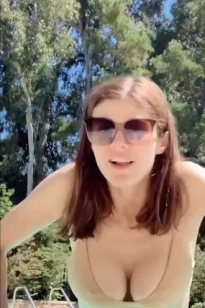 Alexandra Daddario