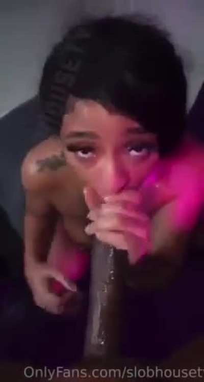 Buss on her face