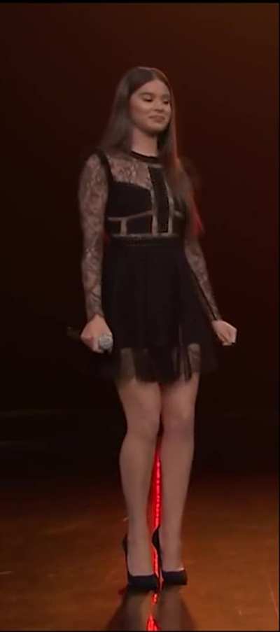 Hailee Steinfeld