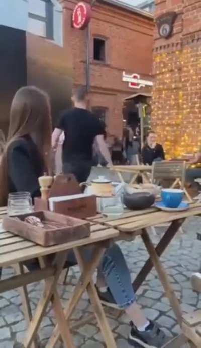 Dine and Dash?
