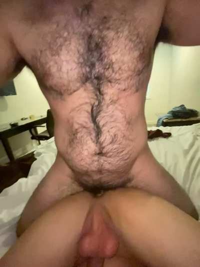 Feeling every inch of daddy&rsquo;s bare cock in my tight hole🥴