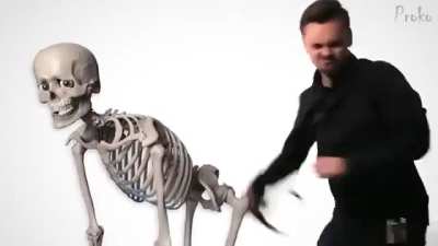 Me wen I see Mr skeltal