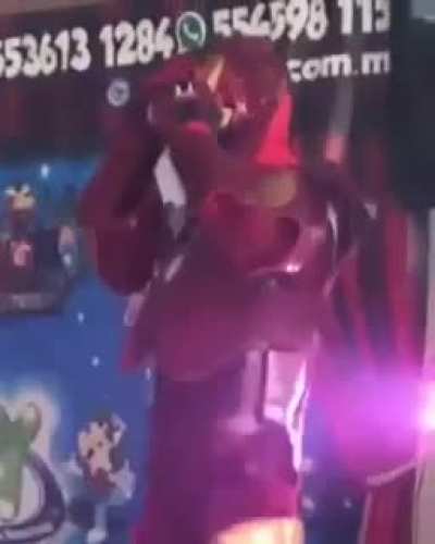 Wholesome freakout: TINY AVENGERS ASSEMBLE!