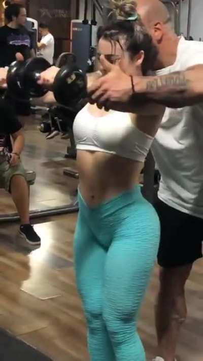 Lo m&aacute;s cercano a Aranzasinte aguantando un anal 😈