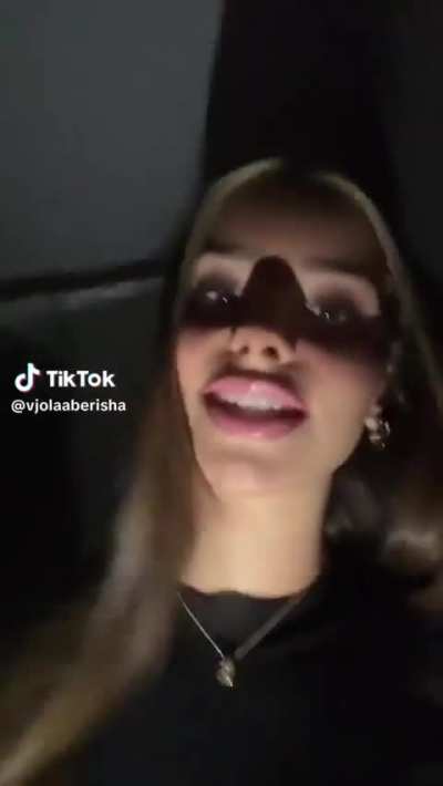 vjolaaberisha