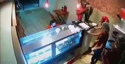 Лучше смотреть со звуком
