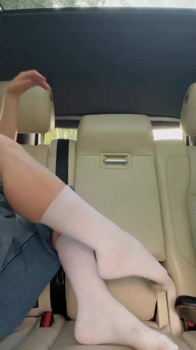 a little leather boot tease in the backseat&hellip; windows down, cars driving by. think you could&rsquo;ve kept your cool if you saw me?