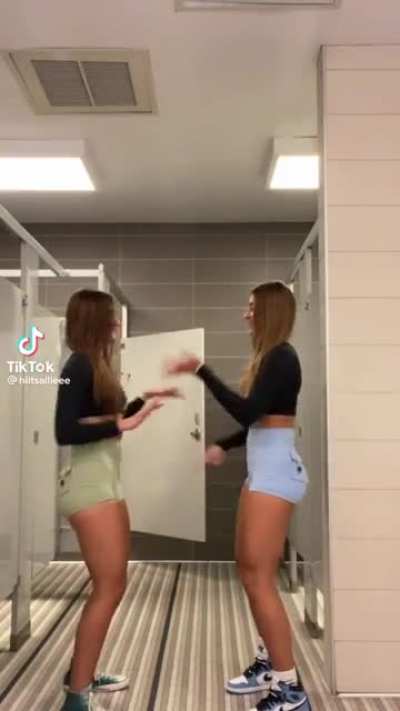Left or right? I&rsquo;m going left
