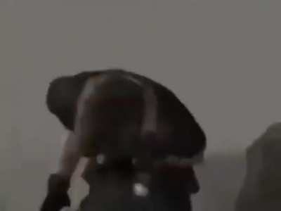 RE4 Remanke players when no boob physics