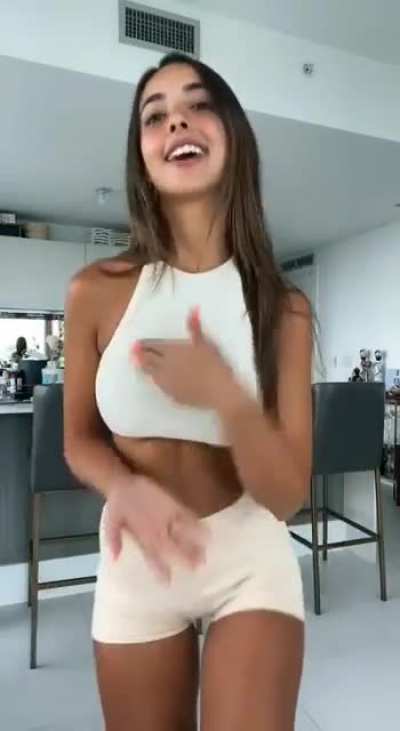 ✅