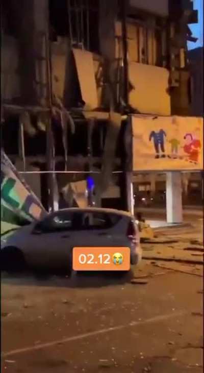 "Мы не привыкли, мы очень боимся" - комментируют недавние взрывы в оккупированном Донецке. Но кого ж тогда "бомбили 8 лет"?!