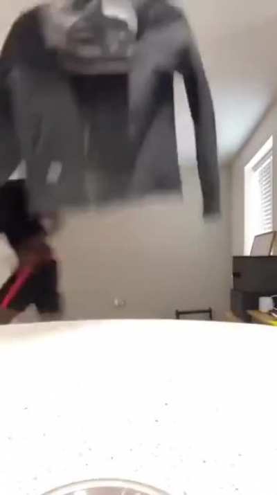 wait, I can still see h-... oh.