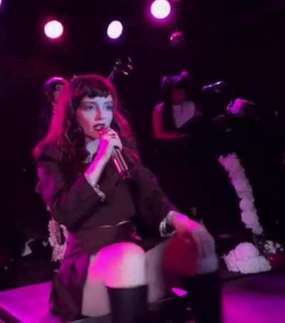 Lauren Mayberry
