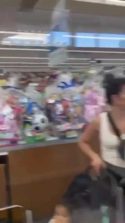 Walgreens looted in San Francisco
