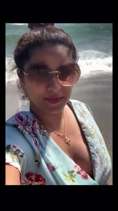 Shraavya Reddy bouncing balls in Slo-Mo