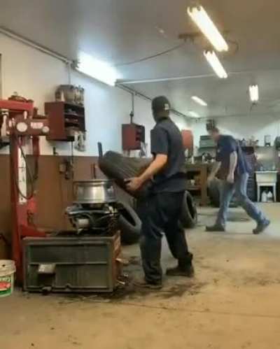 Yeet that wheel!