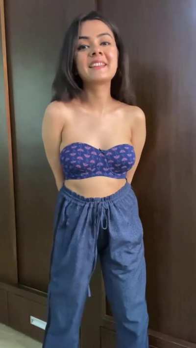 Bra as a Top Fit Check