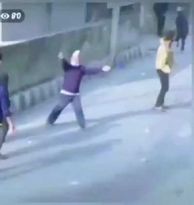 Sukumbasi attacking Mahanagar prahari.