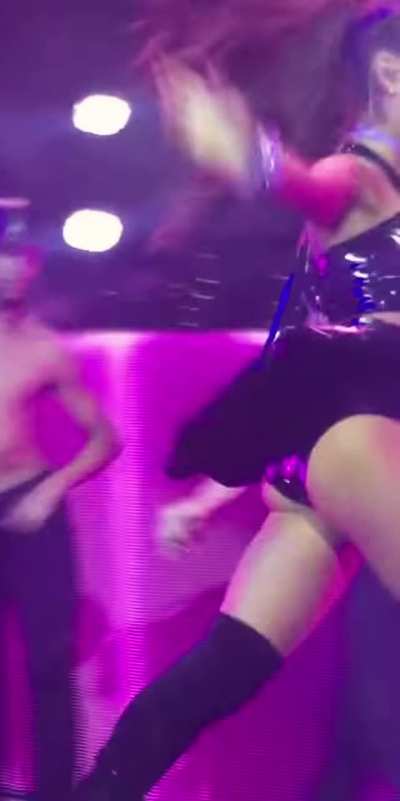 Ariana grande