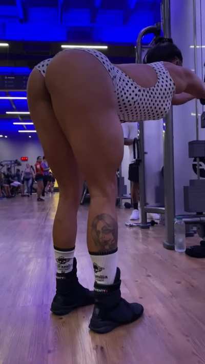 Lets workout [f]?