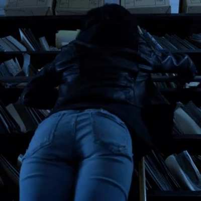 Krysten Ritter 🍑 (Jessica Jones)