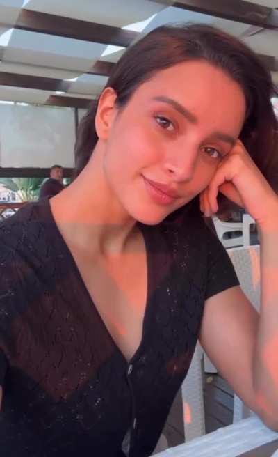 Sunkissed beautiful Tripti