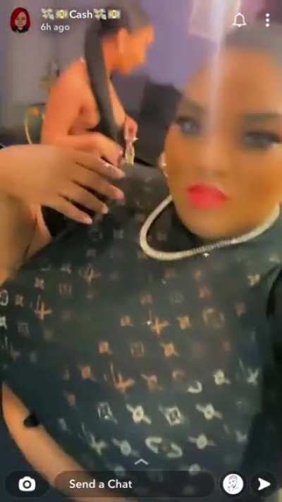 😏