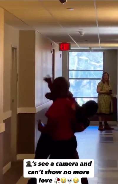 Guy suddenly starts beating up his own friend(?) after shoulder hugging him.