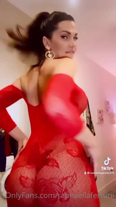 Raphaella Ferrari