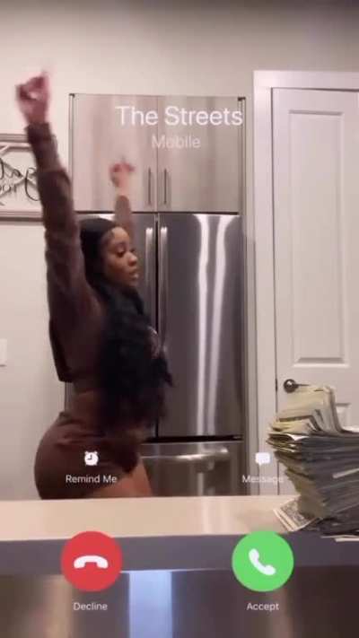 🖤🍑🤳🏽