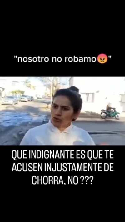 En mi familia no hay chorros. Hay transa, asesinos, vagos, chorros. Pero jamás actores porno
