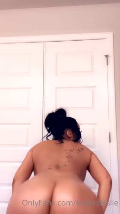 🍑🤎😈