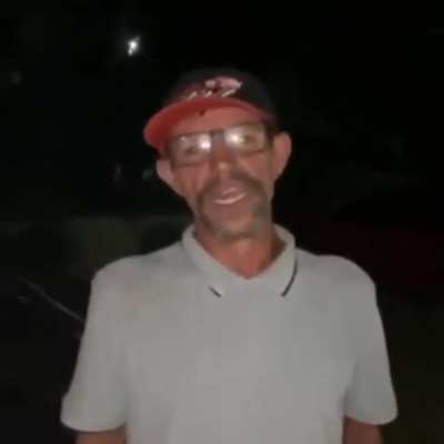 Infelizmente o &aacute;udio do v&iacute;deo t&aacute; meio baixo, ent por favor aumentem '-'