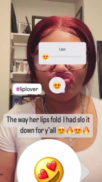 👄