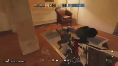 P A U L A D A