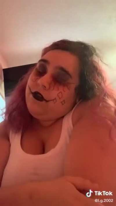 Joker x Harley Quinn fangirl vibes